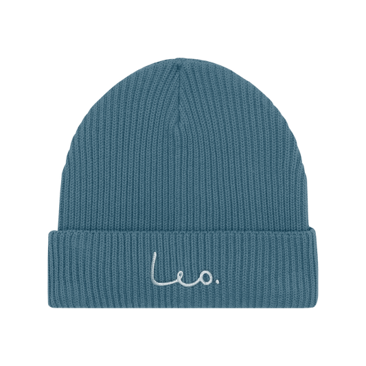 'leo.' embroidered beanie